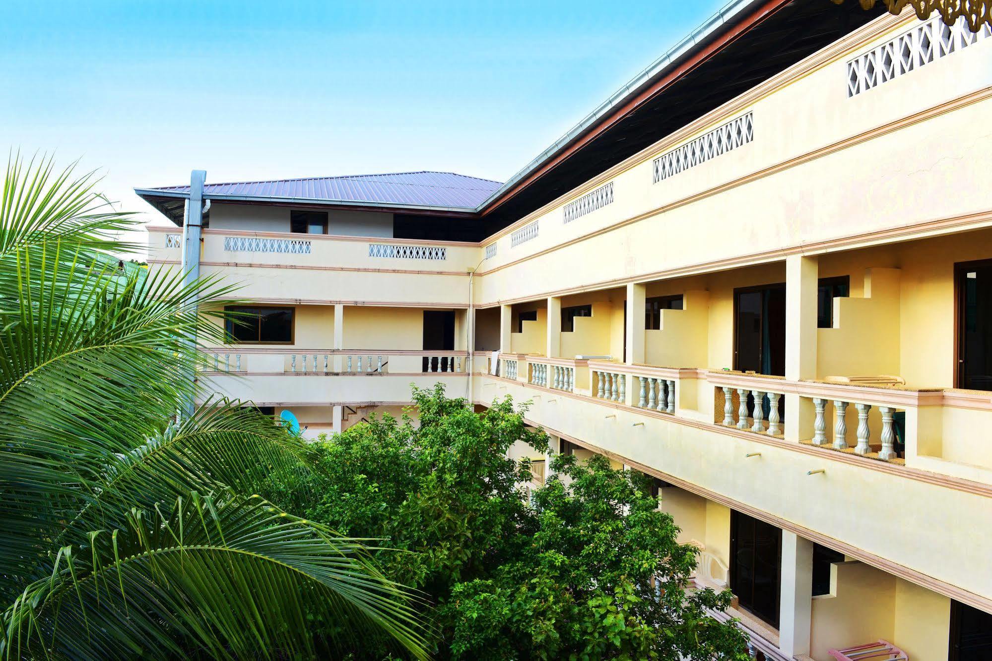 Coconut Grove Hotel Samui Chaweng  Bagian luar foto
